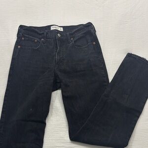 Abercrombie 90s Straight Mid Rise Black Jeans